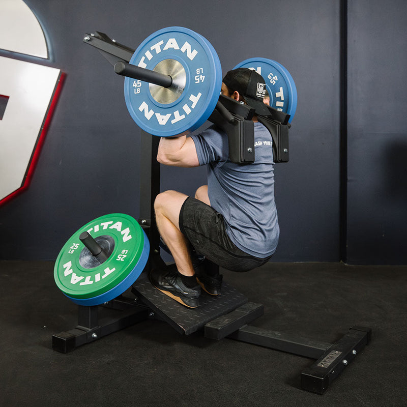 Leverage Squat Machine