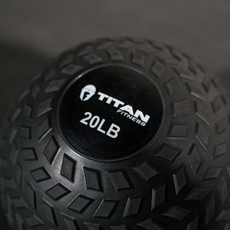 Scratch and Dent, 20 LB Rubber Tread Slam Ball