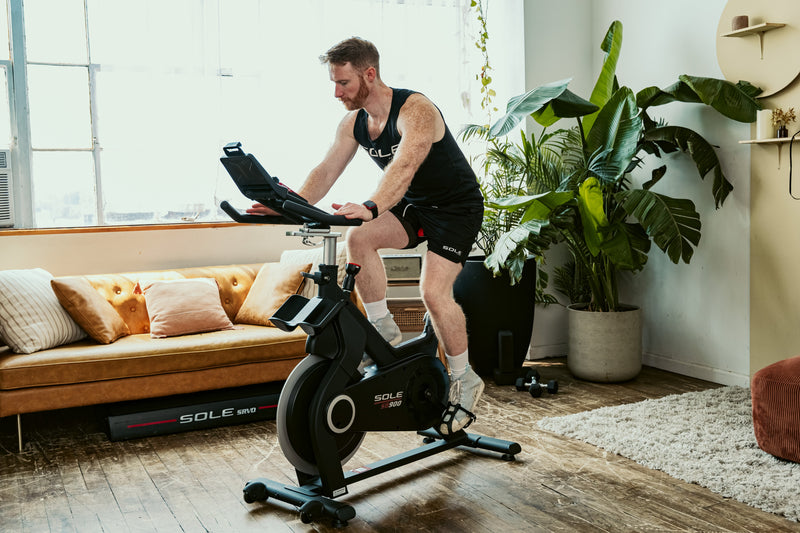 SOLE SB900 Exercise Bike