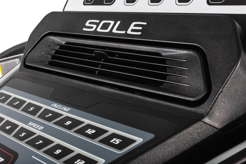 SOLE F63 Treadmill